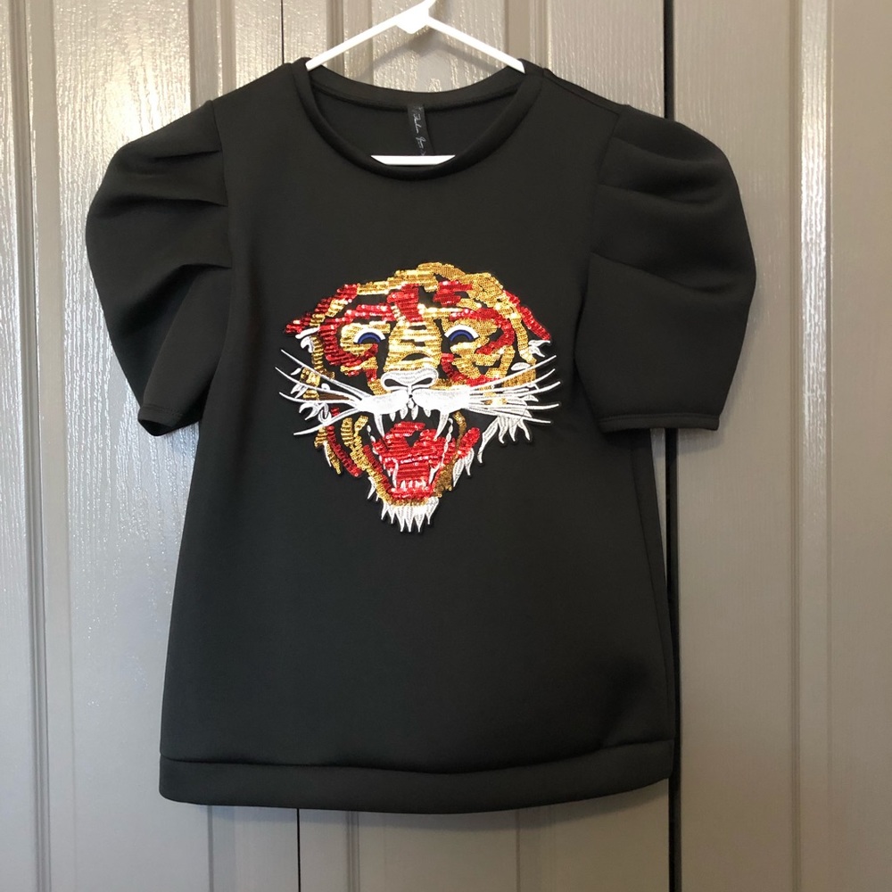 Rad sequin tiger puff sleeve top